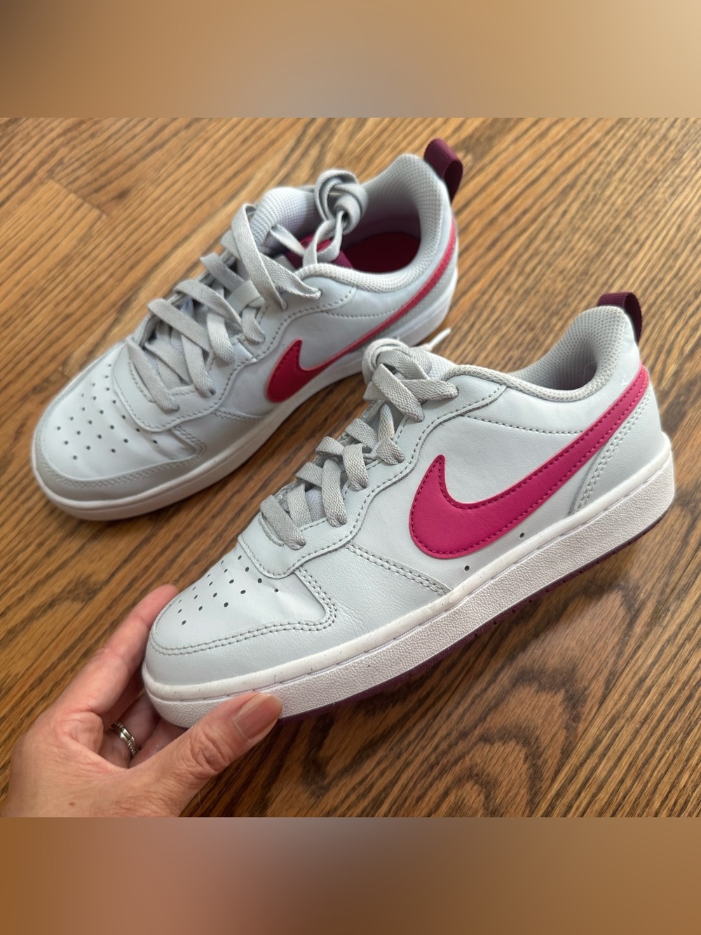Nike Court Borough Low